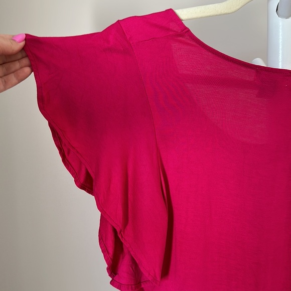 Old Navy Flutter Sleeve T-Shirt Medium - Picture 7 of 10